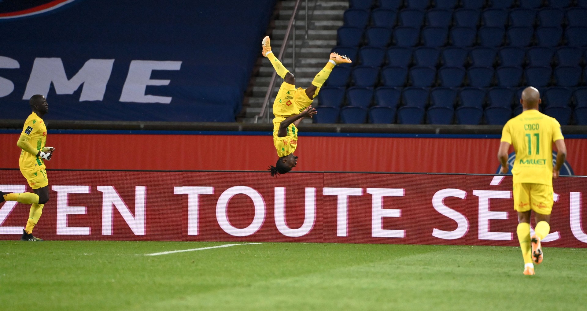 O PSG tinha a chance de tomar a liderança, mas tomou a virada do ameaçado Nantes dentro do Parc des Princes 2 PSG